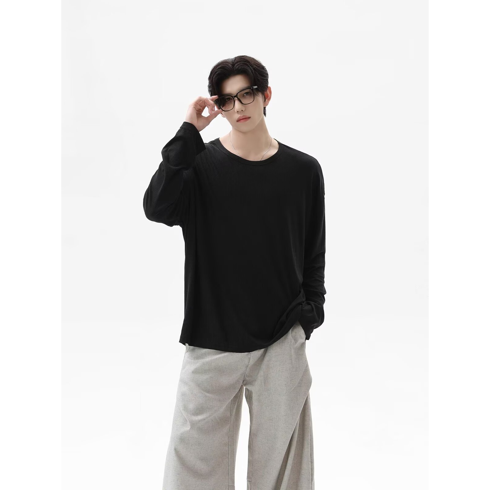 2026年秋新作テクスチャード加工長袖Tシャツユニセックスル - Undershirt Crew Neck のレビューと価格